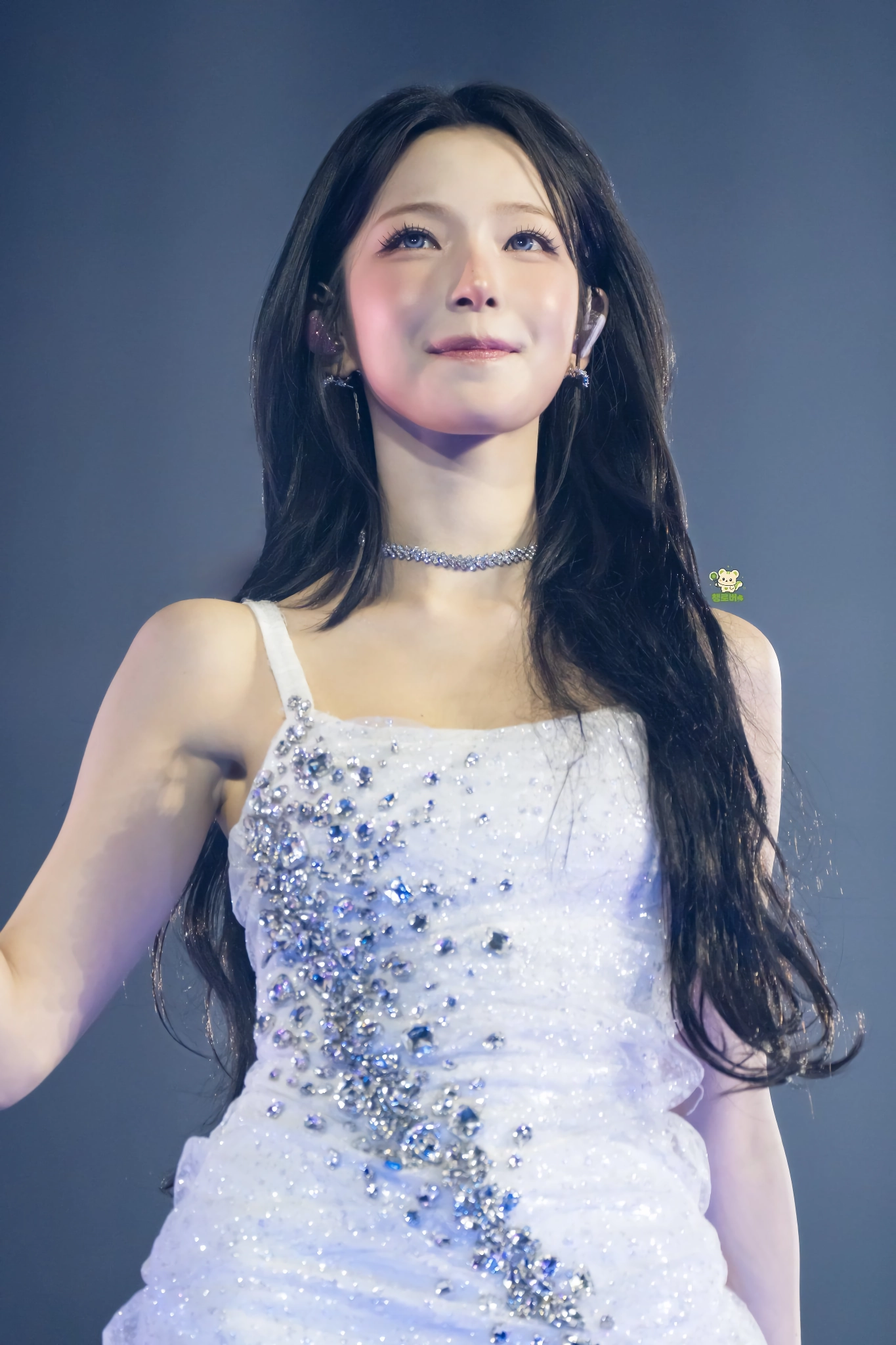 프로미스나인 백지헌