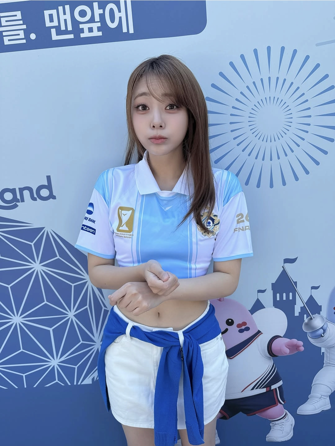 QWER 공식 SNS 사진 업로드 근황