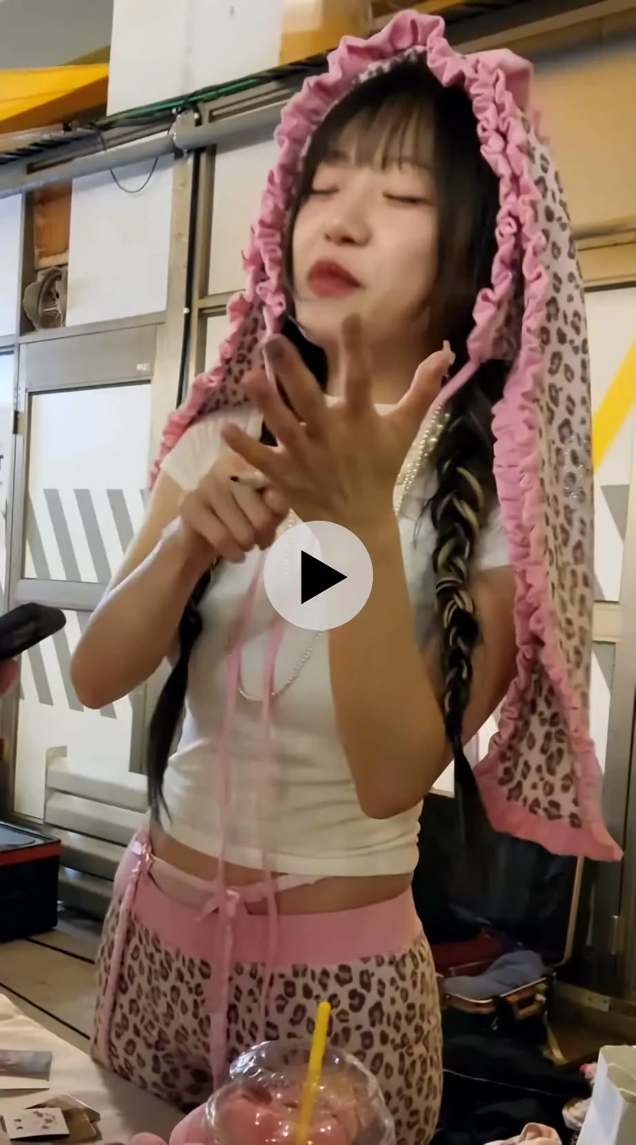 전 시그니처 지원 호피무늬 숏팬츠