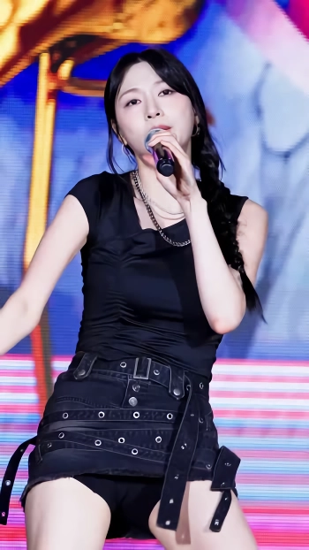 (SOUND)에이핑크 오하영 검정 속바지 도끼