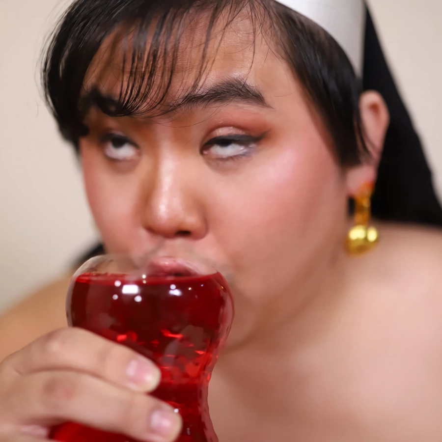 폼 다시 돌아온 저가 코스프레