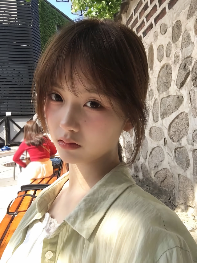 트리플에스 하연, 니엔, 나경, 혜린, 서아