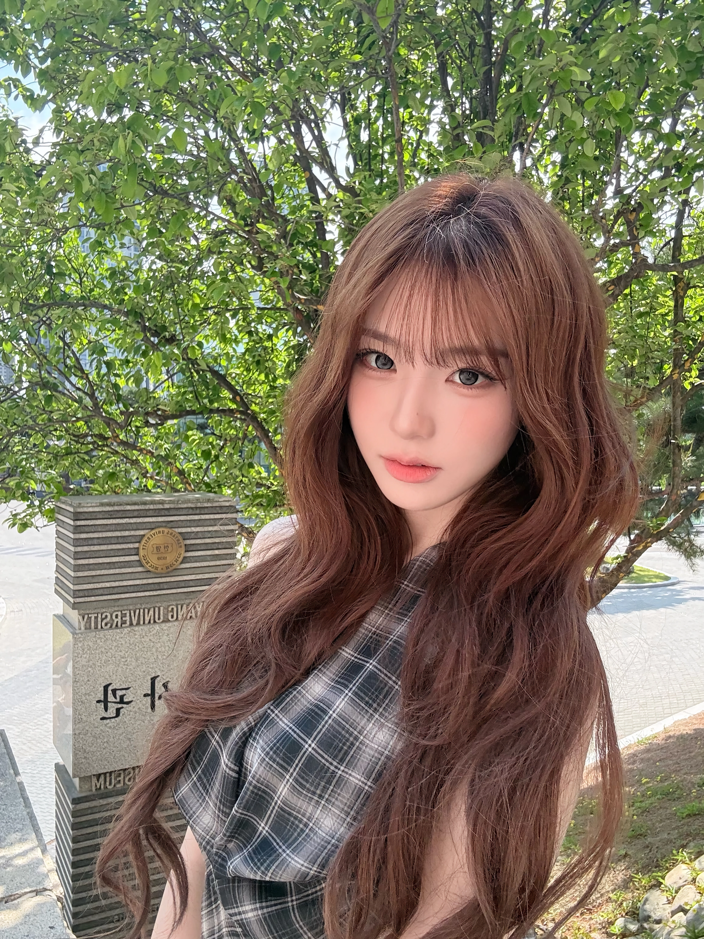 트리플에스 하연, 소현, 연지, 니엔, 린, 주빈, 신위