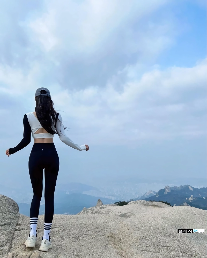 등산 레깅스는 진리지