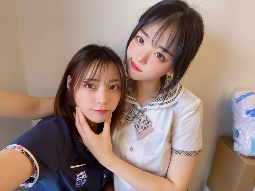 QWER 시연, 히나