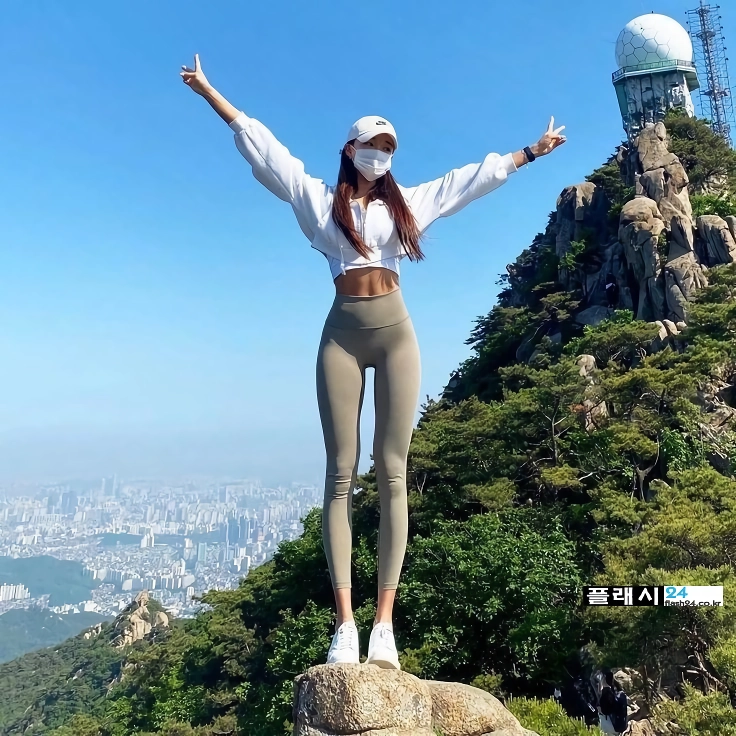 등산 레깅스는 진리지
