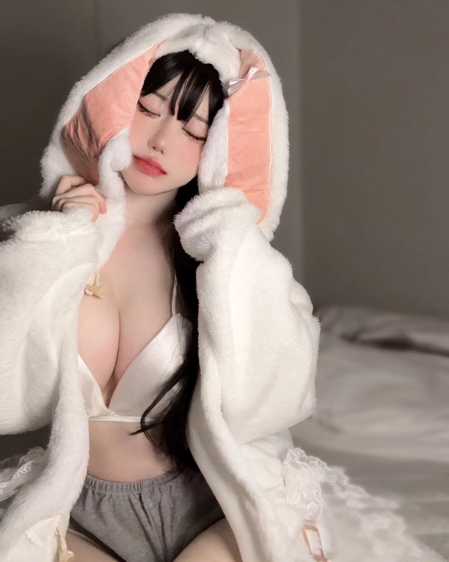 후방 ㅡ EVA 인스타