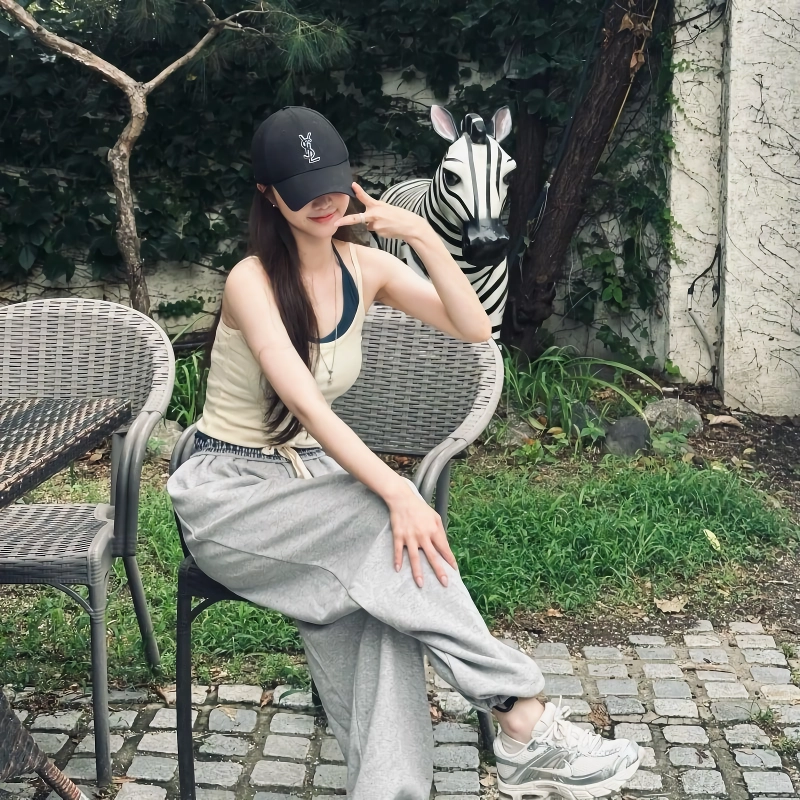 한소은 사복패션