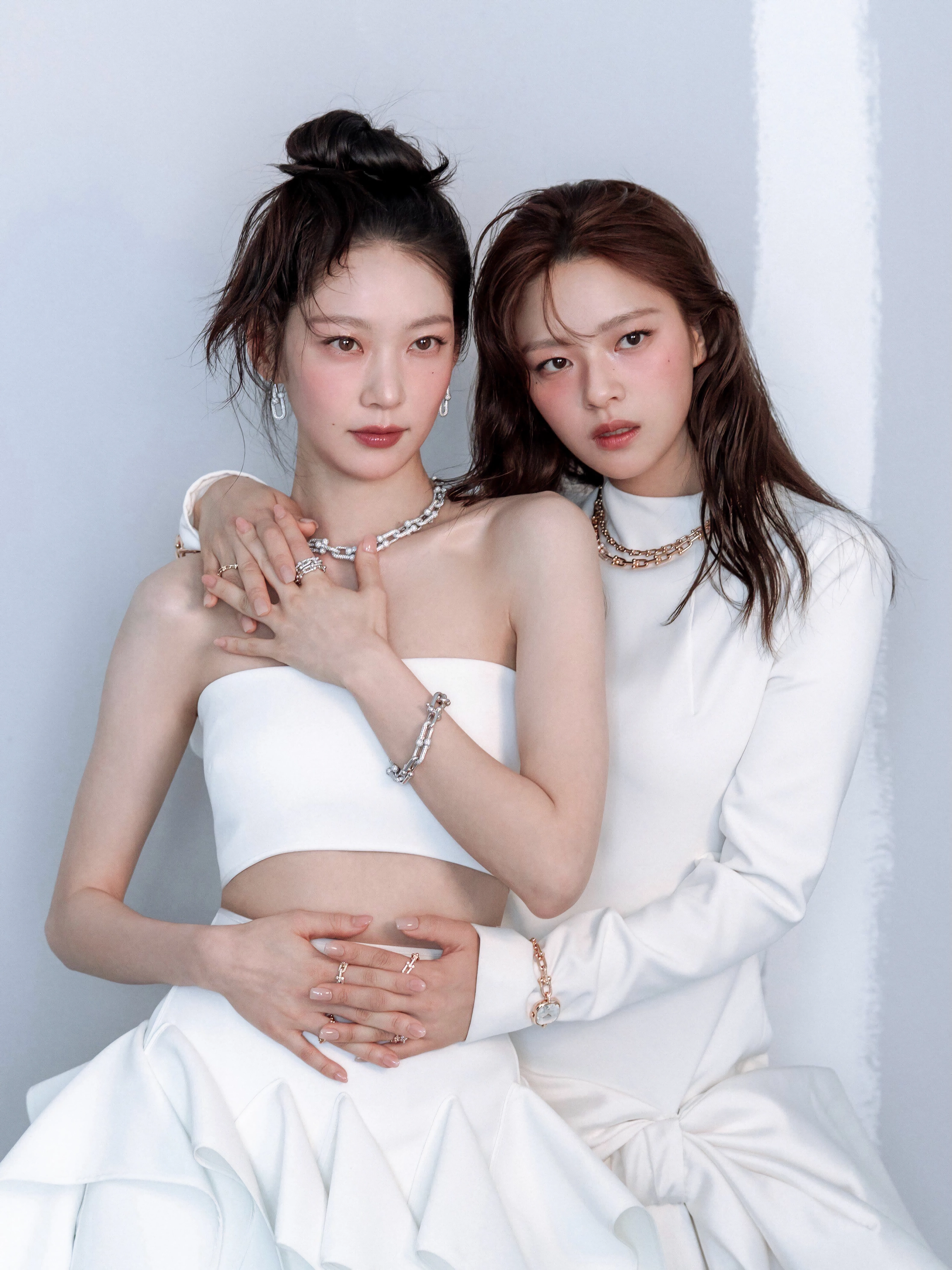 공승연 & 정연