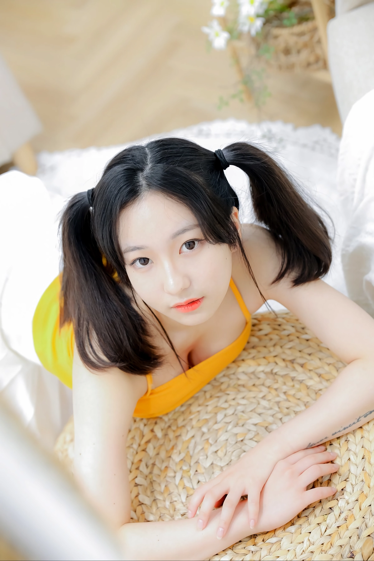 맥심 스푸닝 세희 양갈래 소녀미 물씬