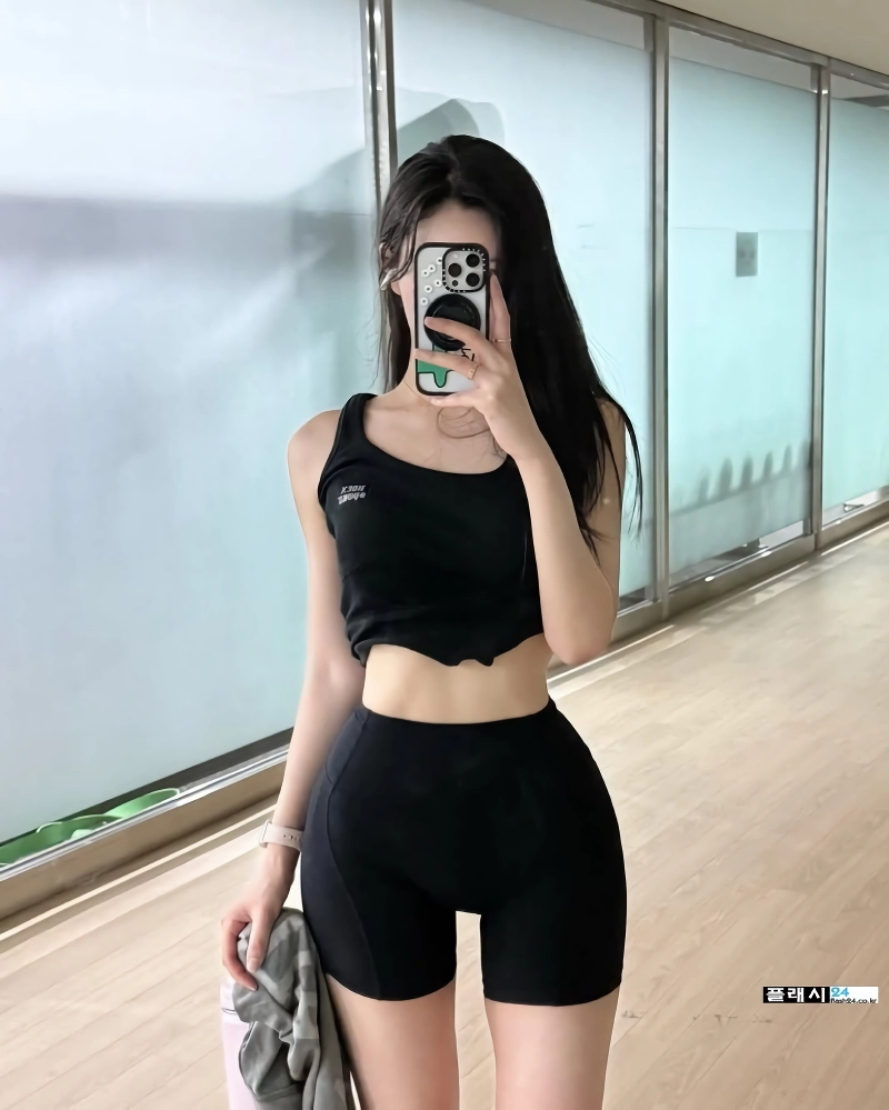 허리 잡고 싶어지는 오운완의 정석