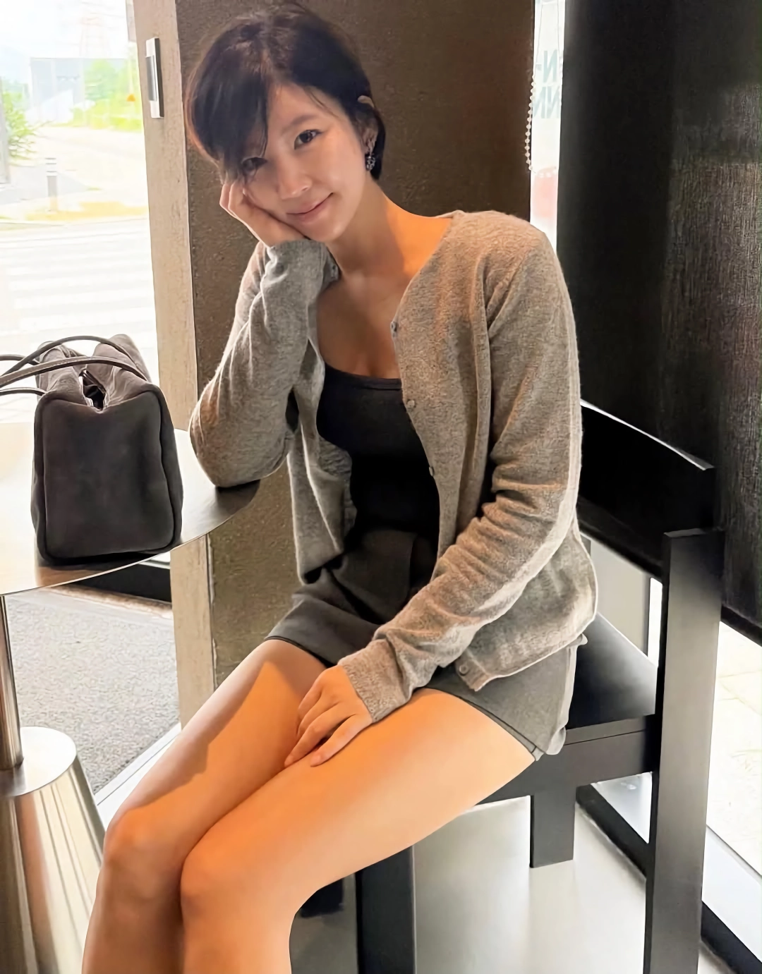 상위 5% 몸매 일듯한 40대 유부녀.jpg