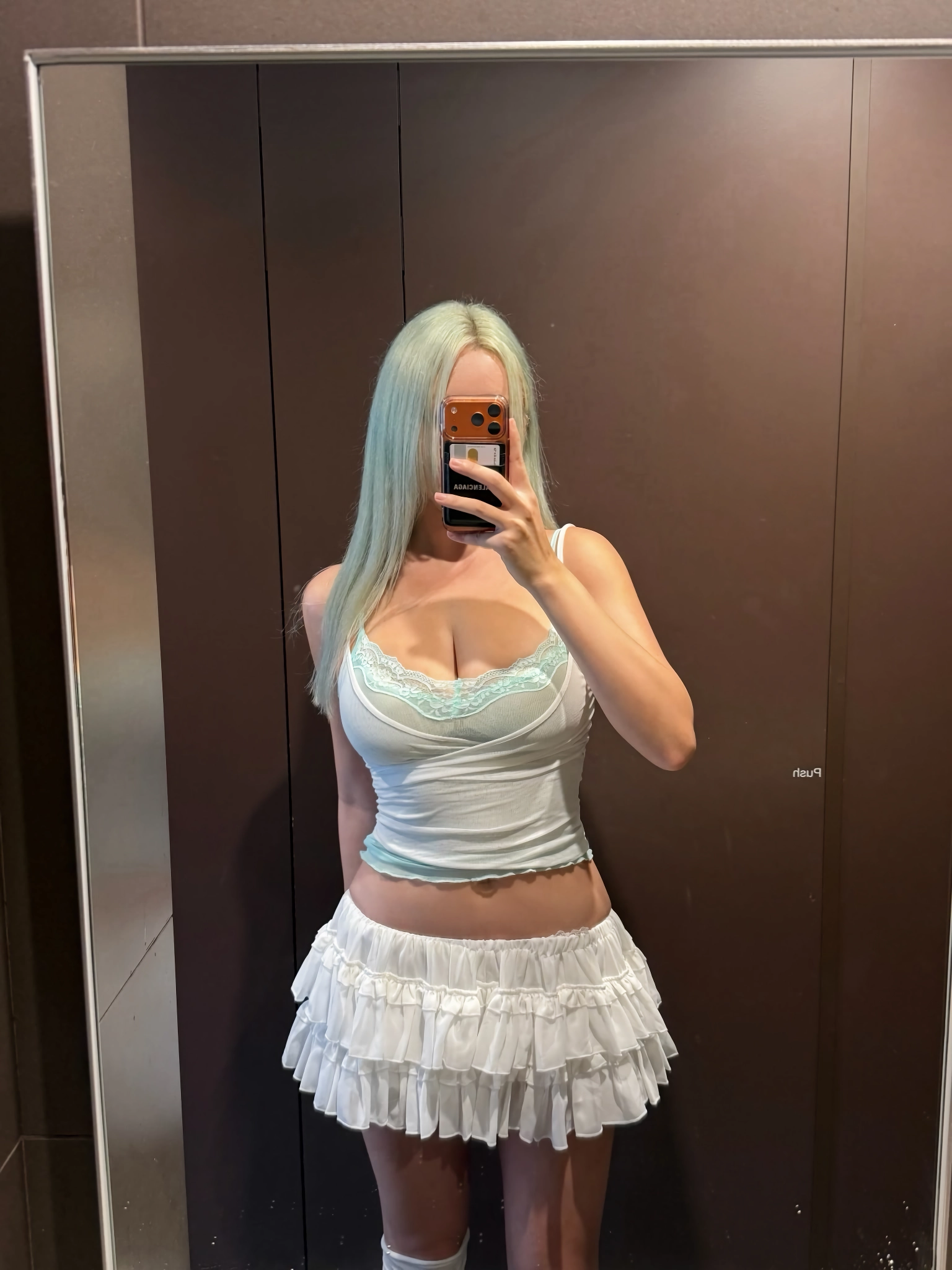후방 ㅡ Seon_h_e 인스타