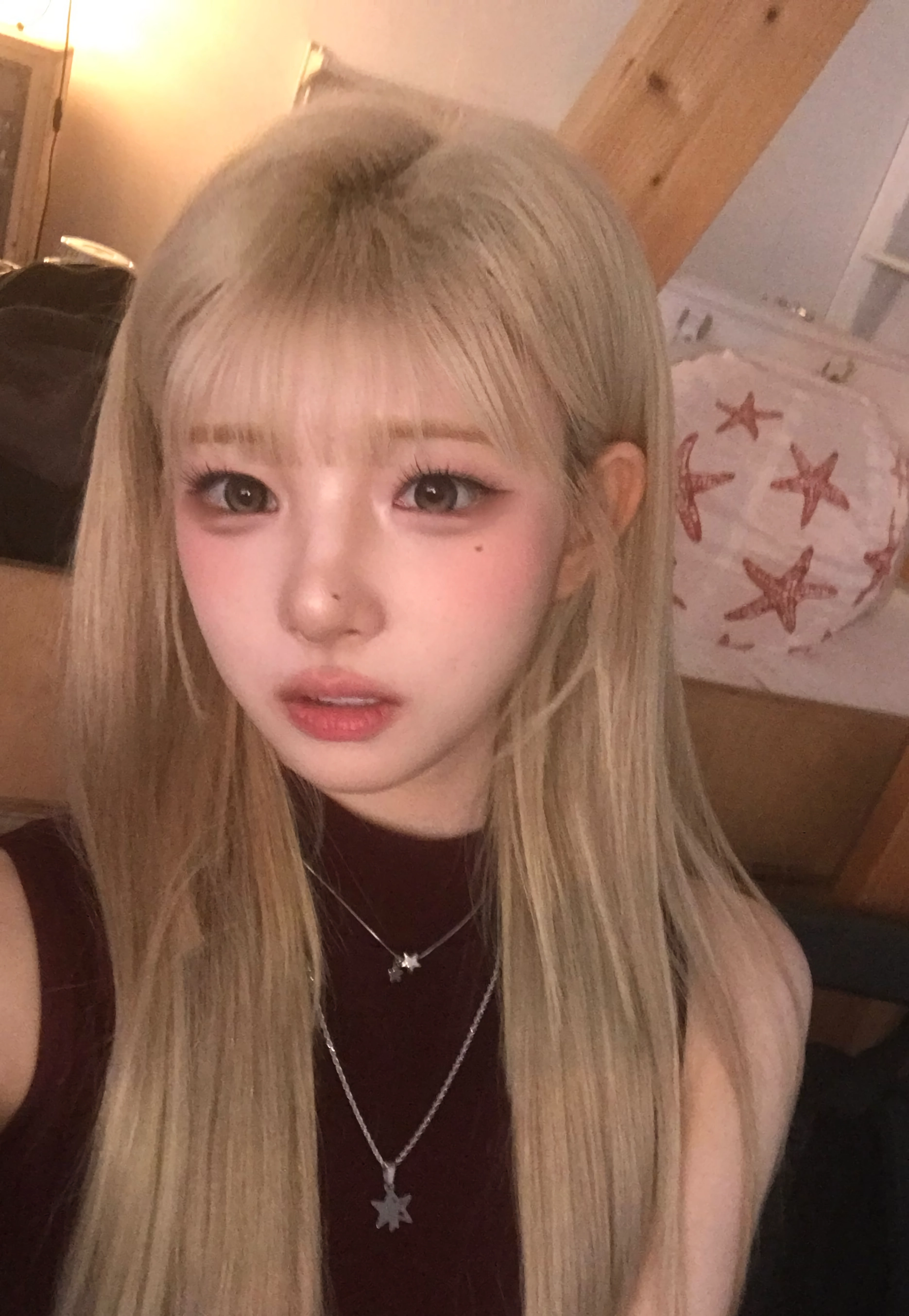 트리플에스 하연, 소현, 연지, 니엔, 린, 주빈, 신위