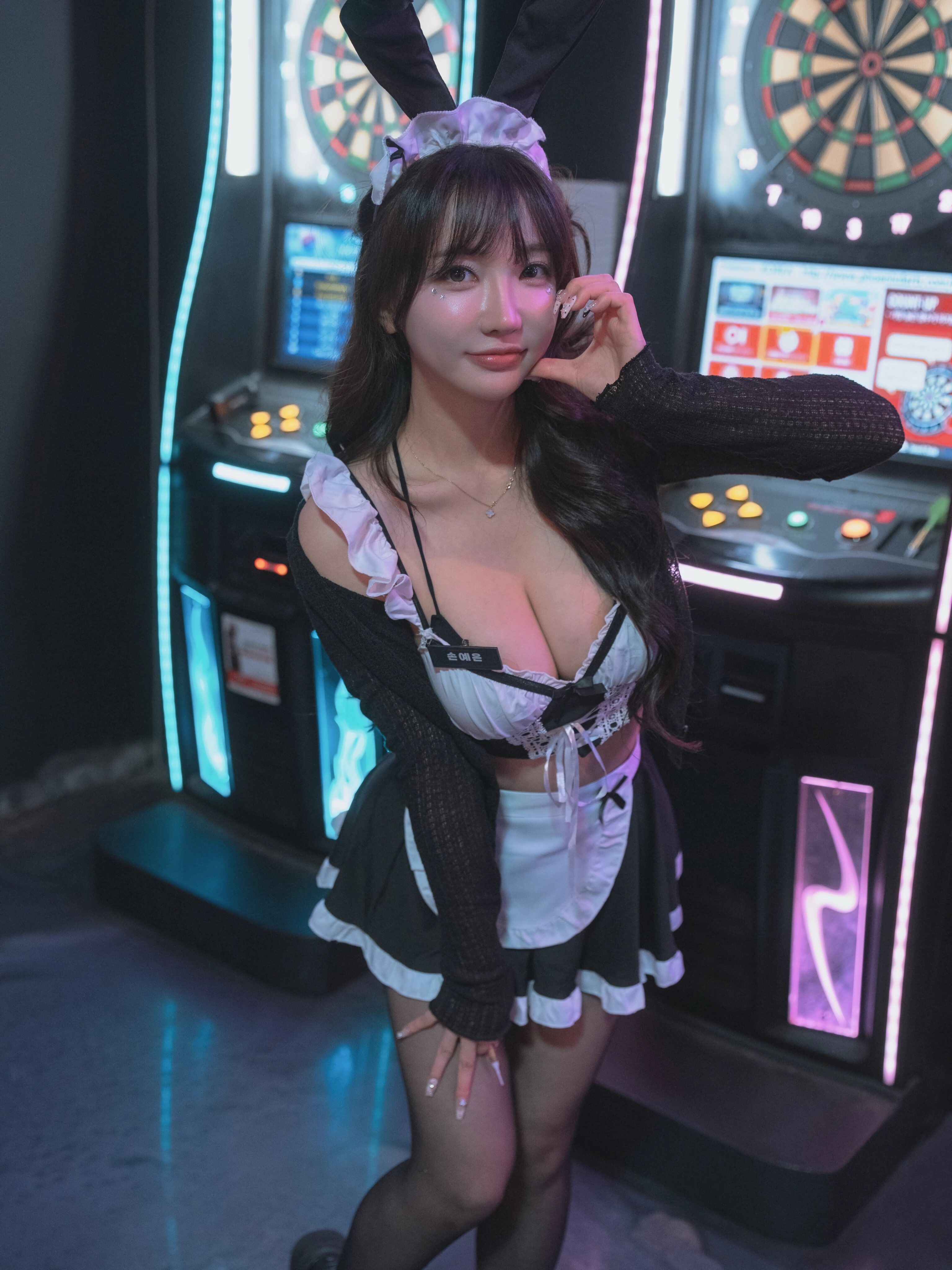 후방 ㅡ 손예은 인스타