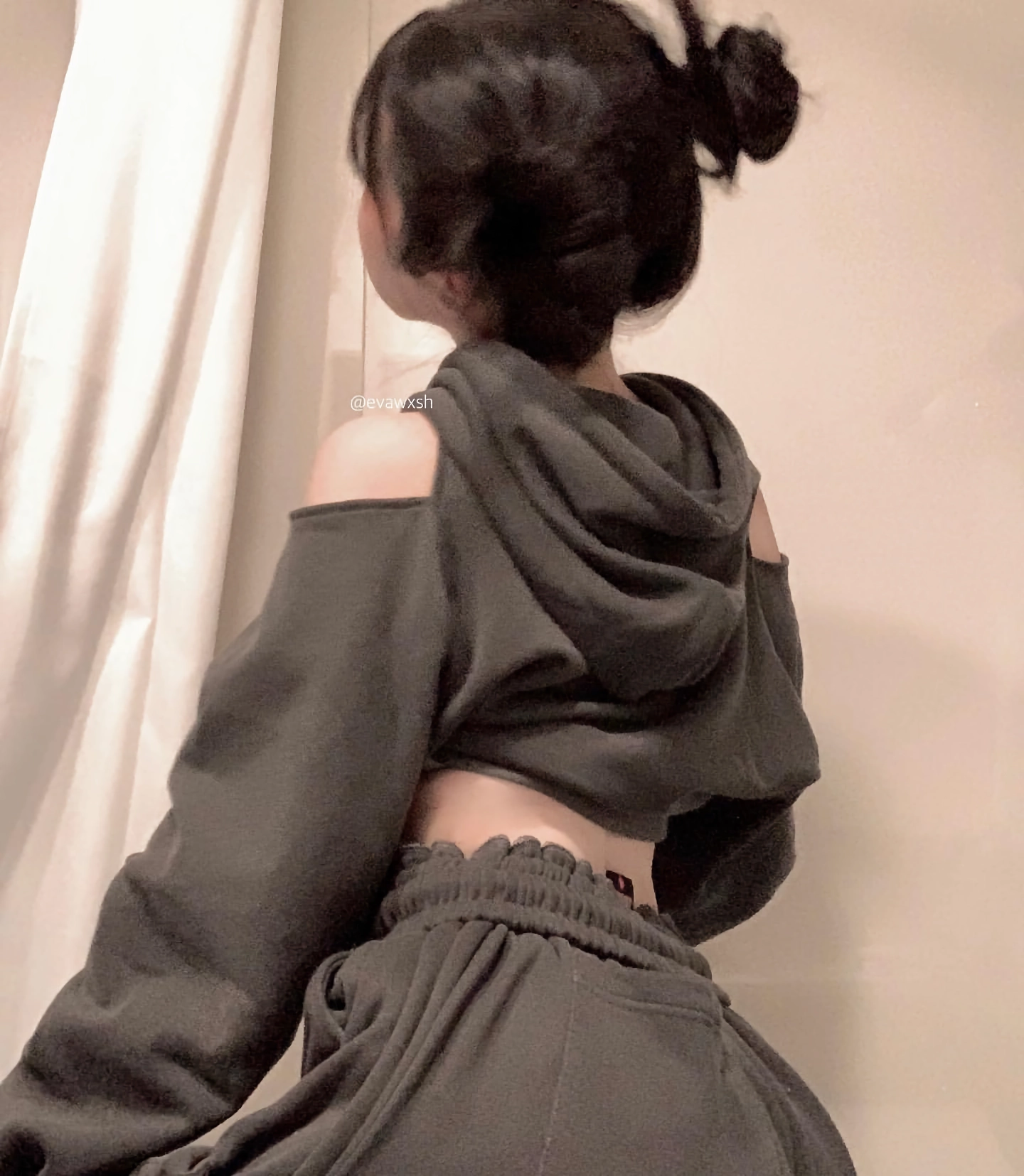 후방 ㅡ EVA 인스타
