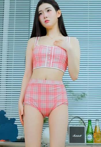 (SOUND)모델 하윤 보수적인 핑크 체크 비키니 도끼 살짝