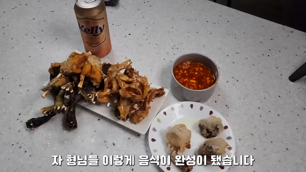 황소개구리 잡아다가 튀겨먹기(12)