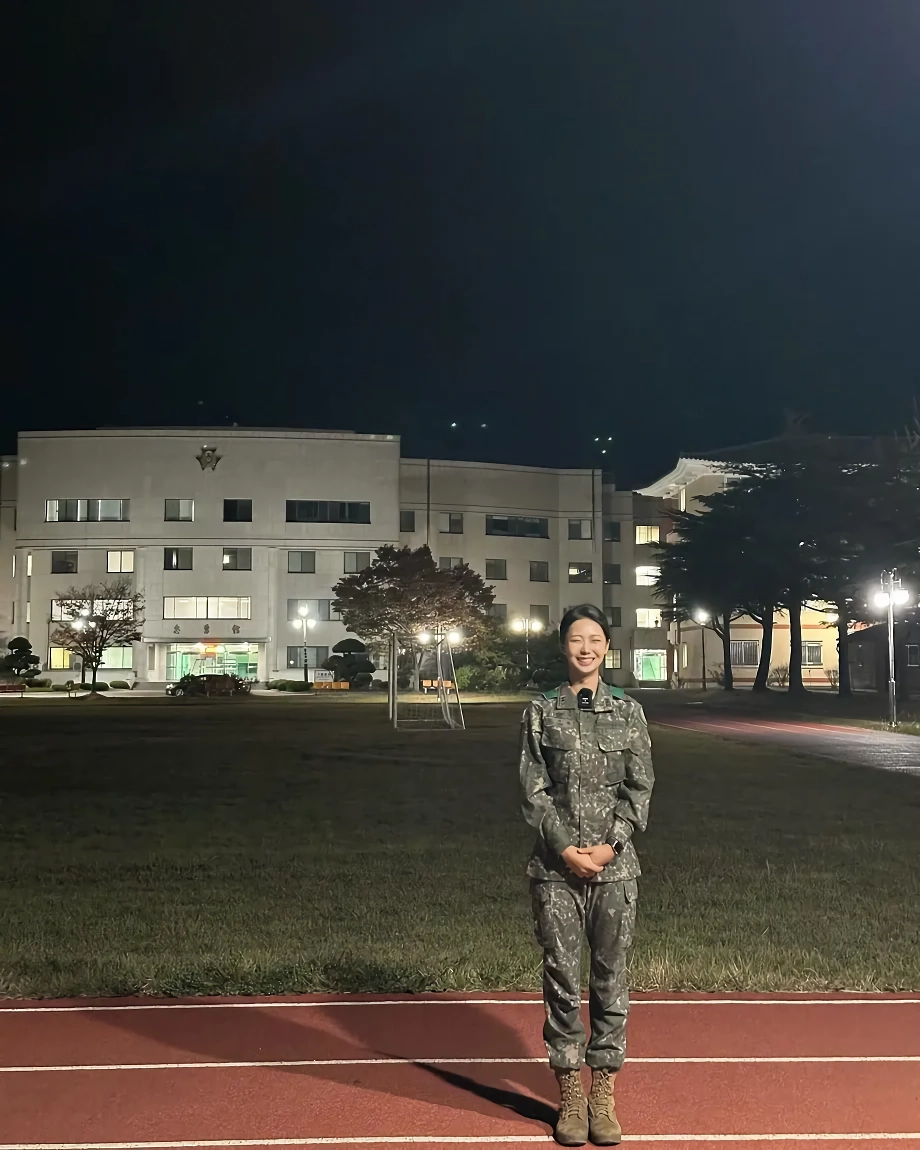 소대장 출신 인플루언서