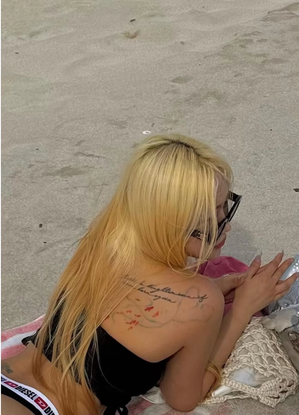 비키니 대신 속옷