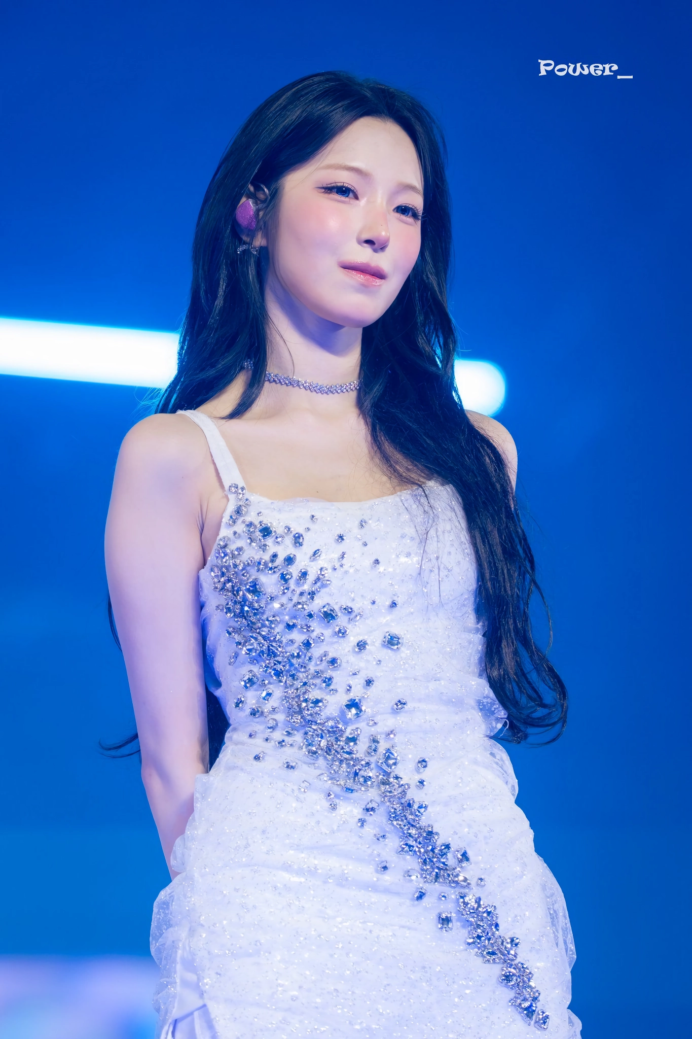 프로미스나인 백지헌