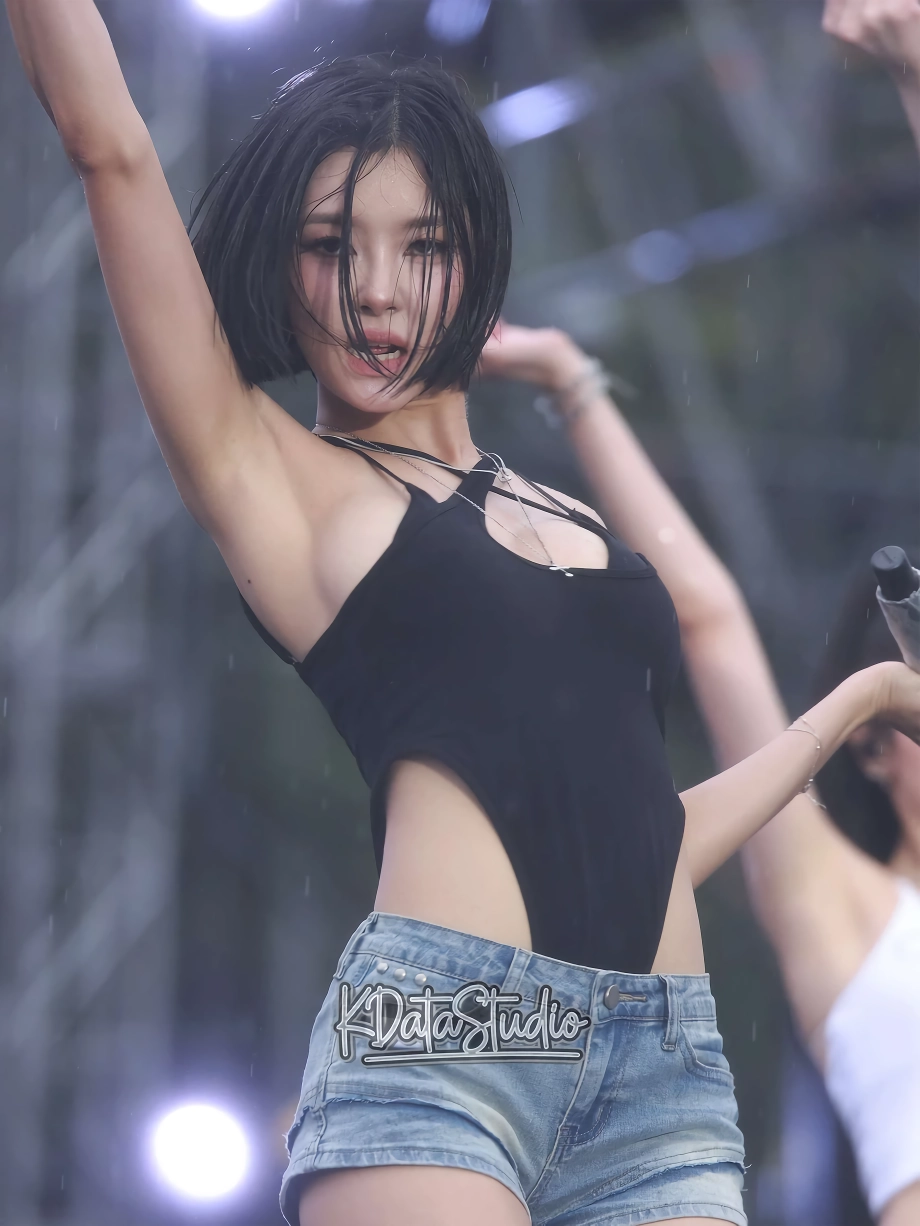 케플러 김다연 워터밤 속초 사이드붑 알가슴