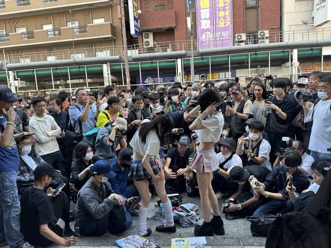ㅇㅎ?) 오사카 오타쿠 행사.jpg