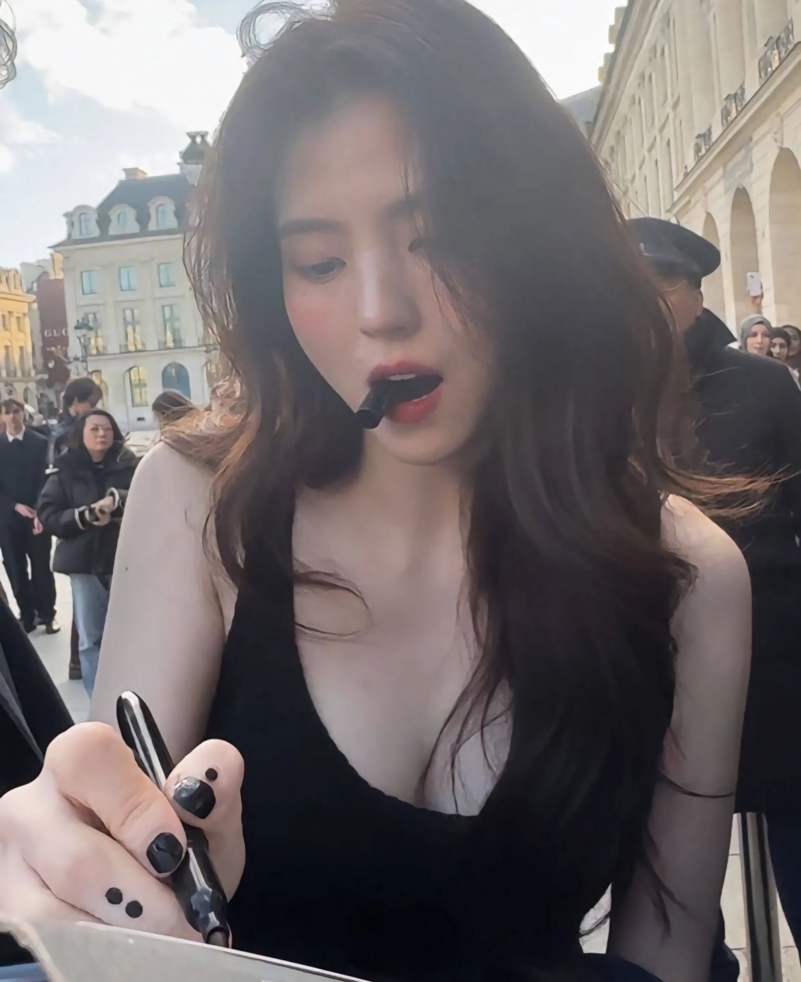 한소희
