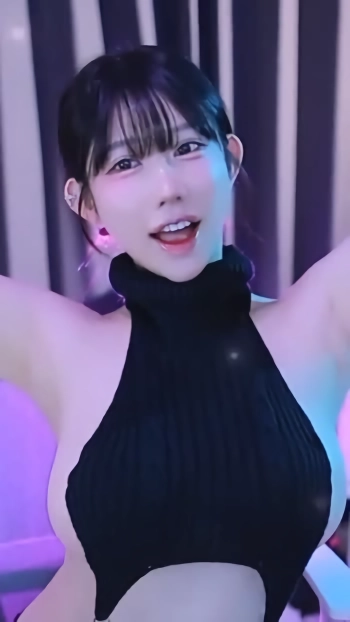 (SOUND)그릴래영 홀터넥 민소매 압도적 옆가슴