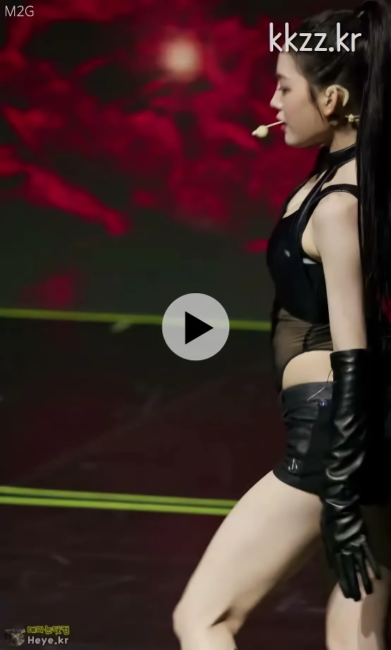 ㅇㅎ?) 트리플에스 지연 최근 콘서트.gif