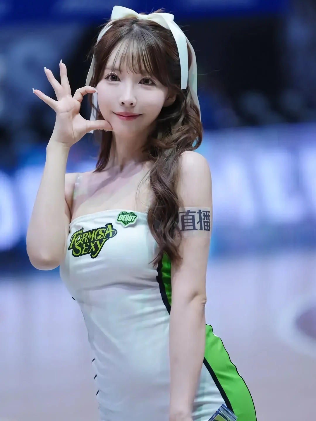 성관계 영상이 떠돌고 있는 현직 치어리더