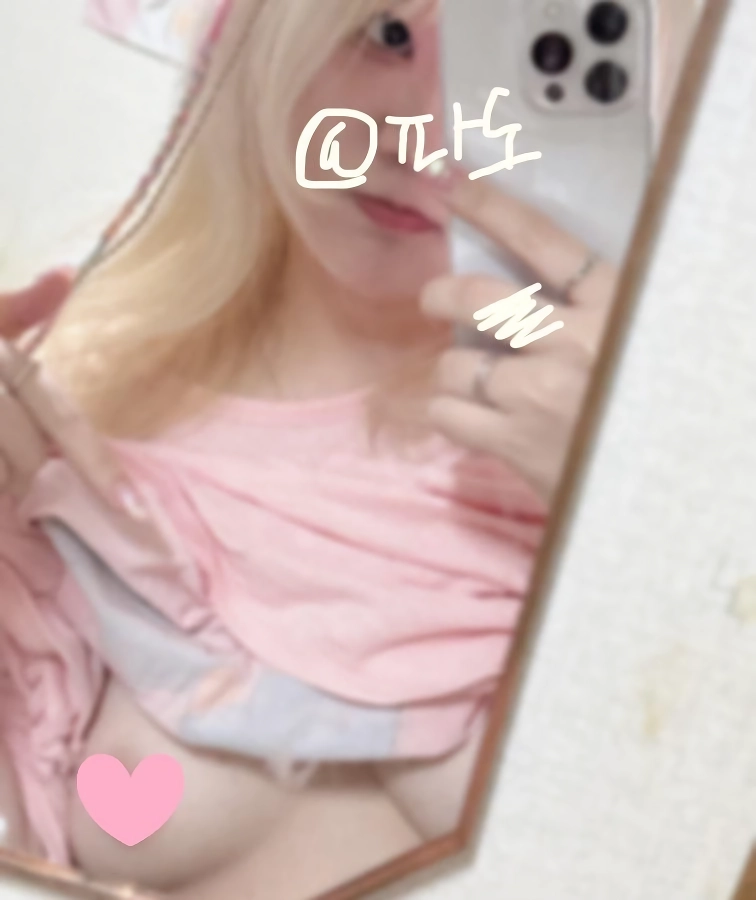 몸매 관리한 존예들의 거울셀카