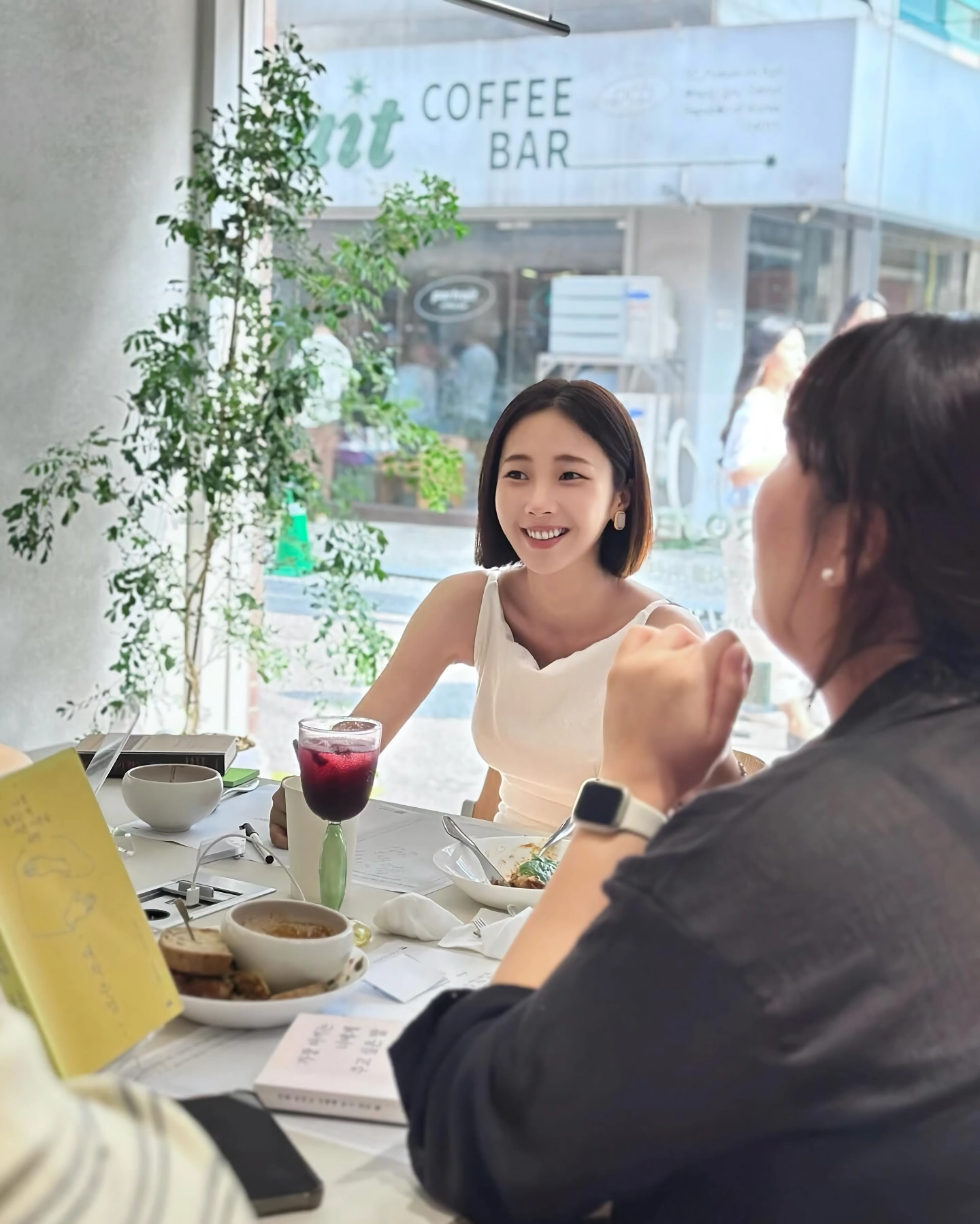 권민정 아나운서