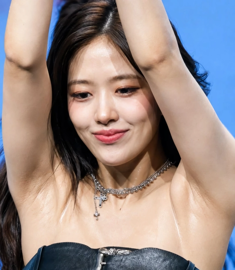 걸그룹 땀에 젖은 겨드랑이 모음