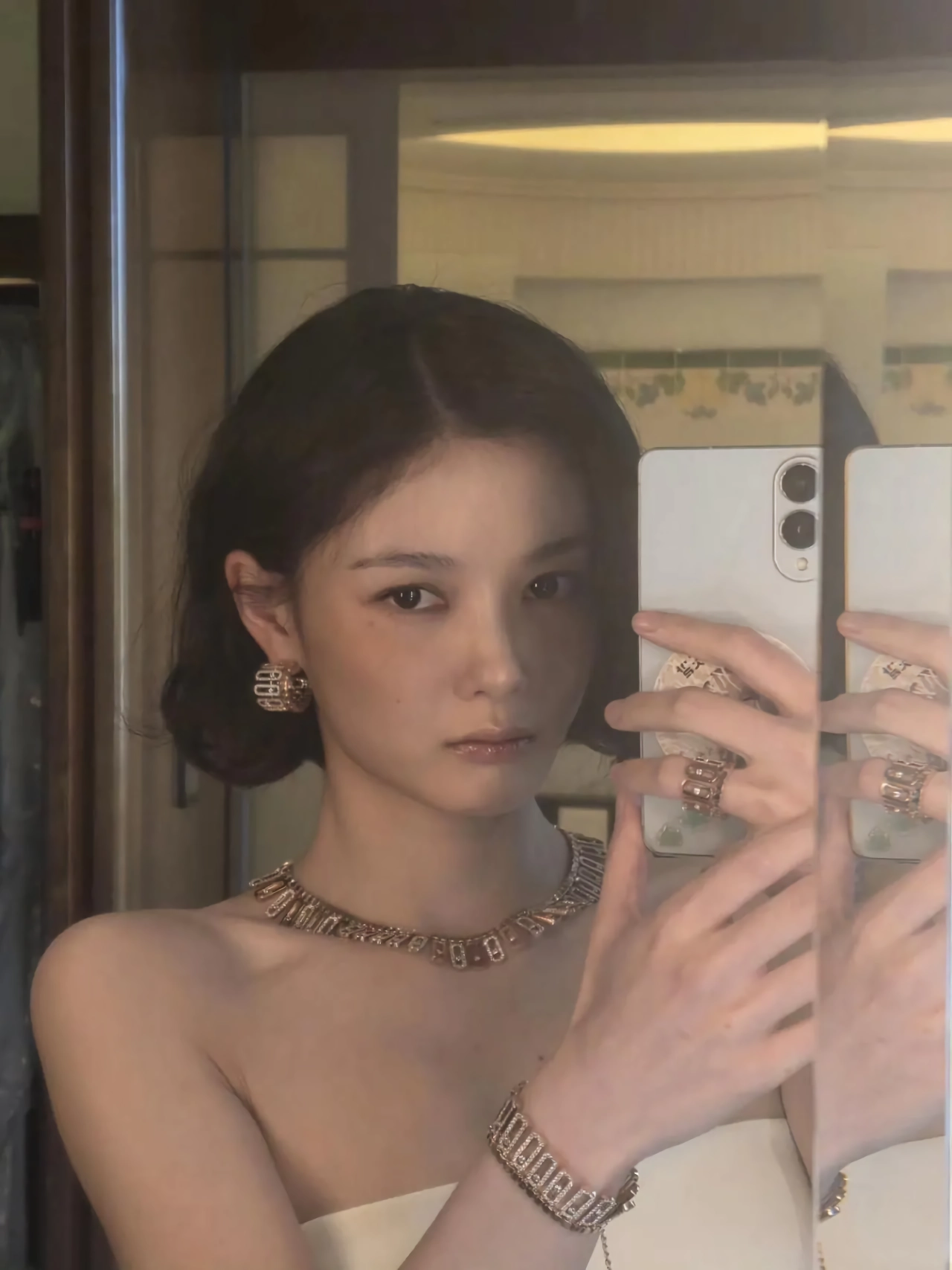 성숙미가 느껴지는 배우 김유정 근황