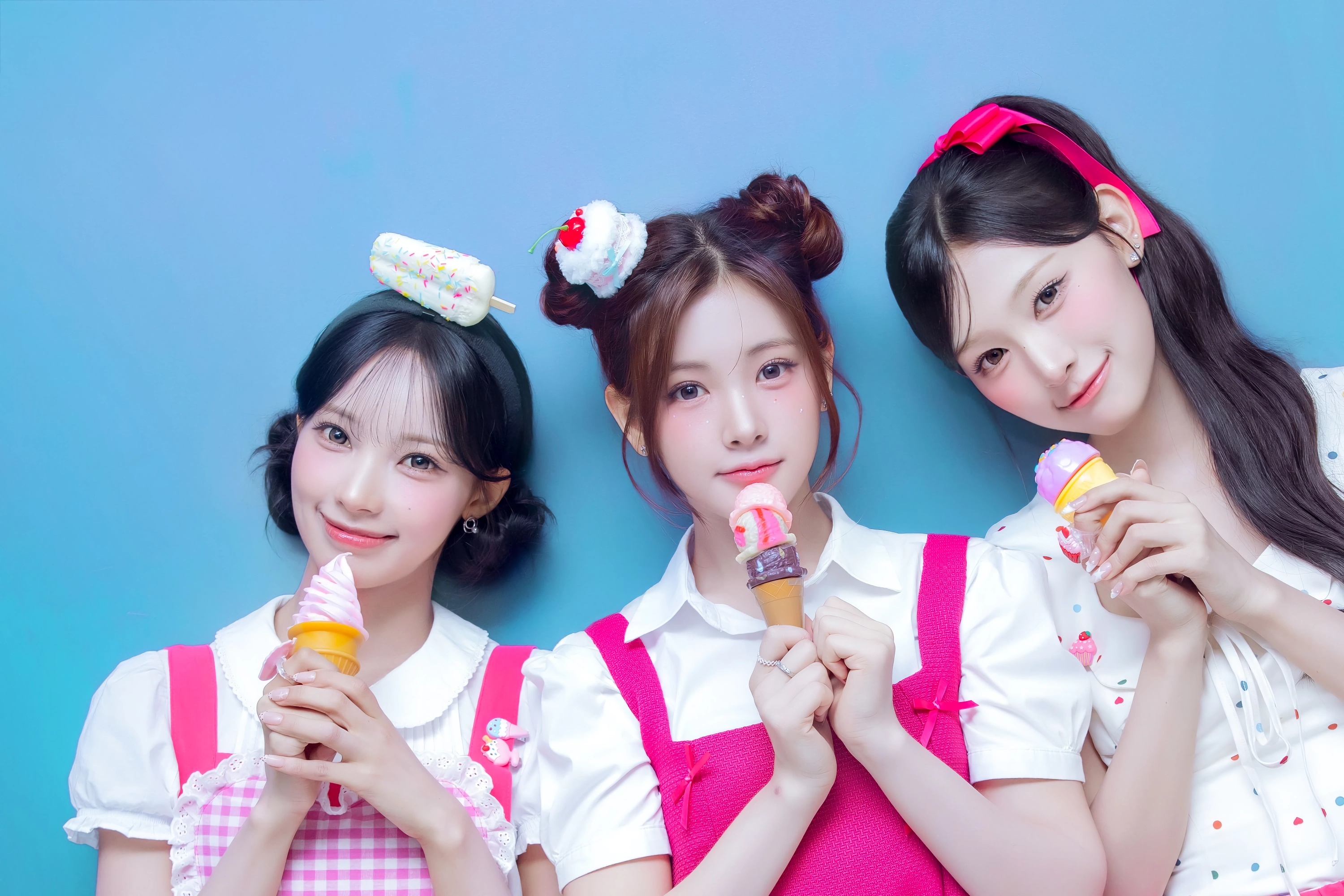 베이비돈크라이 이현, 리센느 원이,미나미