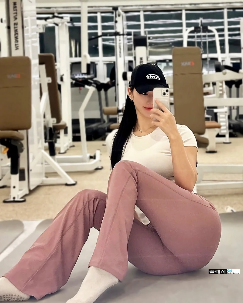셀카 잘찍는 하이영