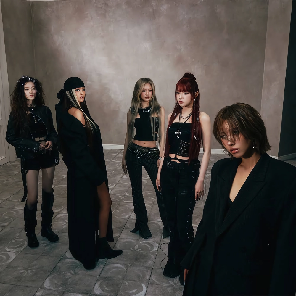 i-dle (아이들) ”Crow” Official Music Video