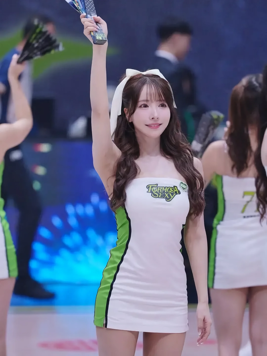 성관계 영상이 떠돌고 있는 현직 치어리더
