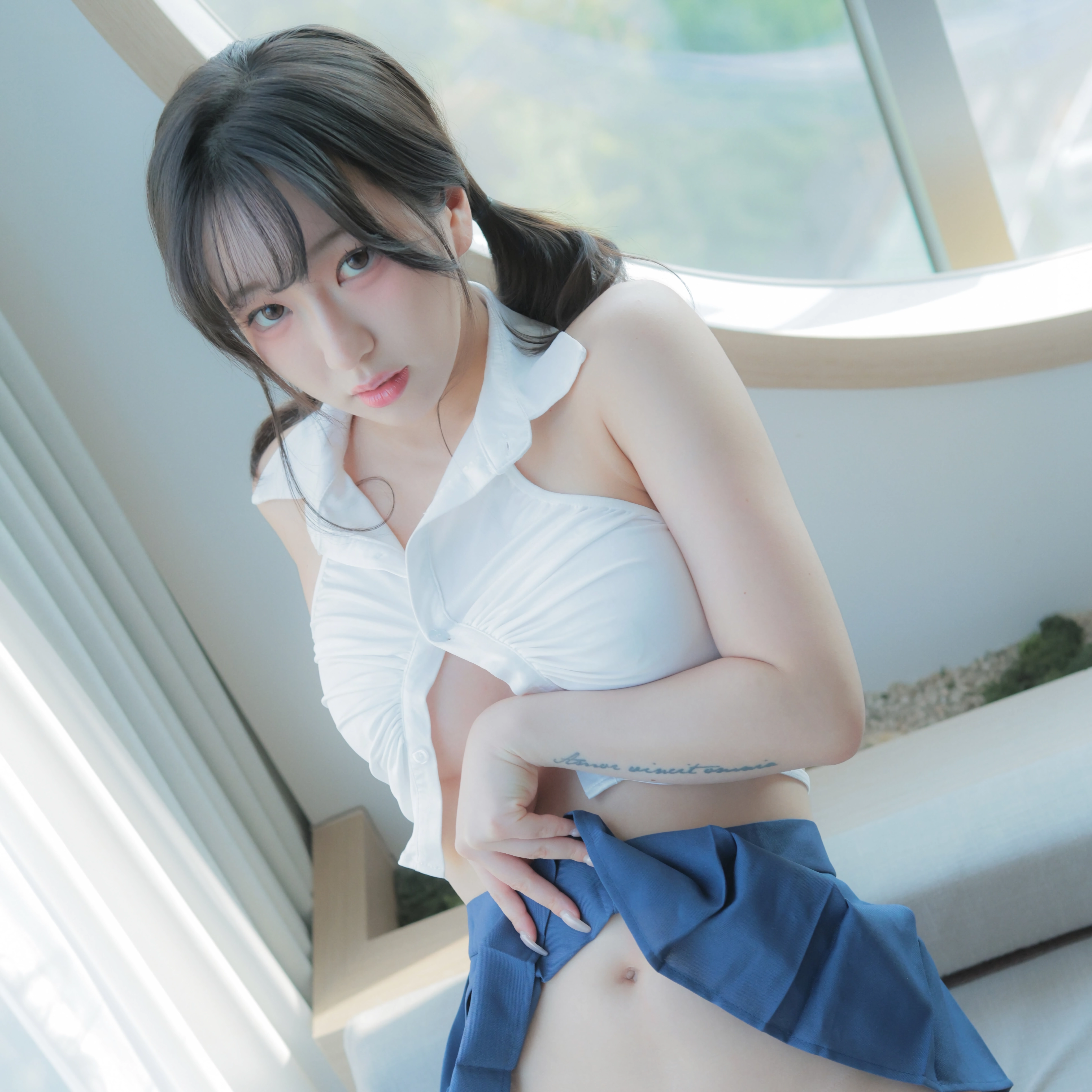 후방 ㅡ 최세희 인스타