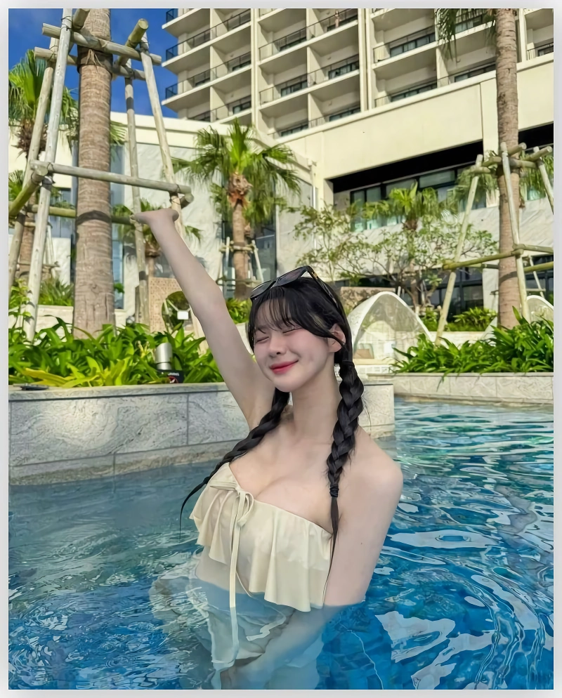 강명비 전 치어리더 비키니