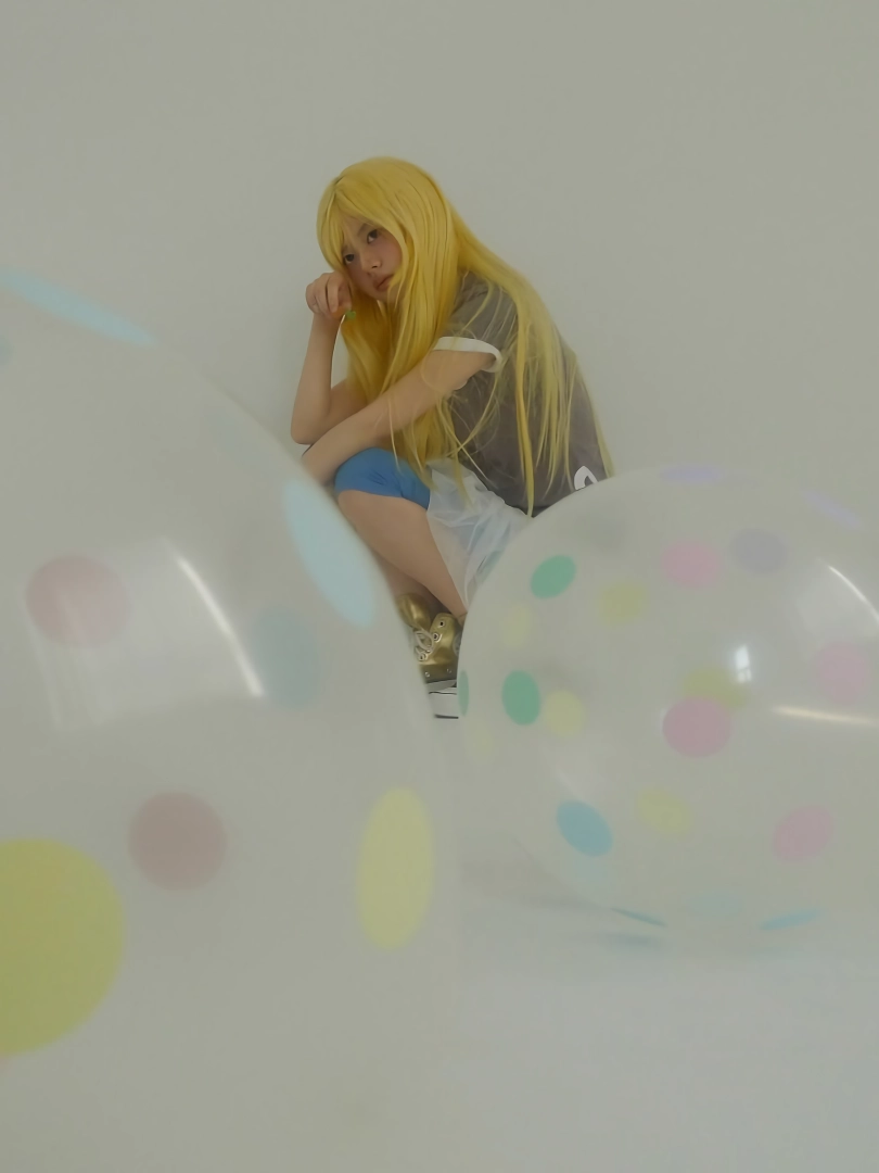 금발로 파격변신한 아일릿 민주