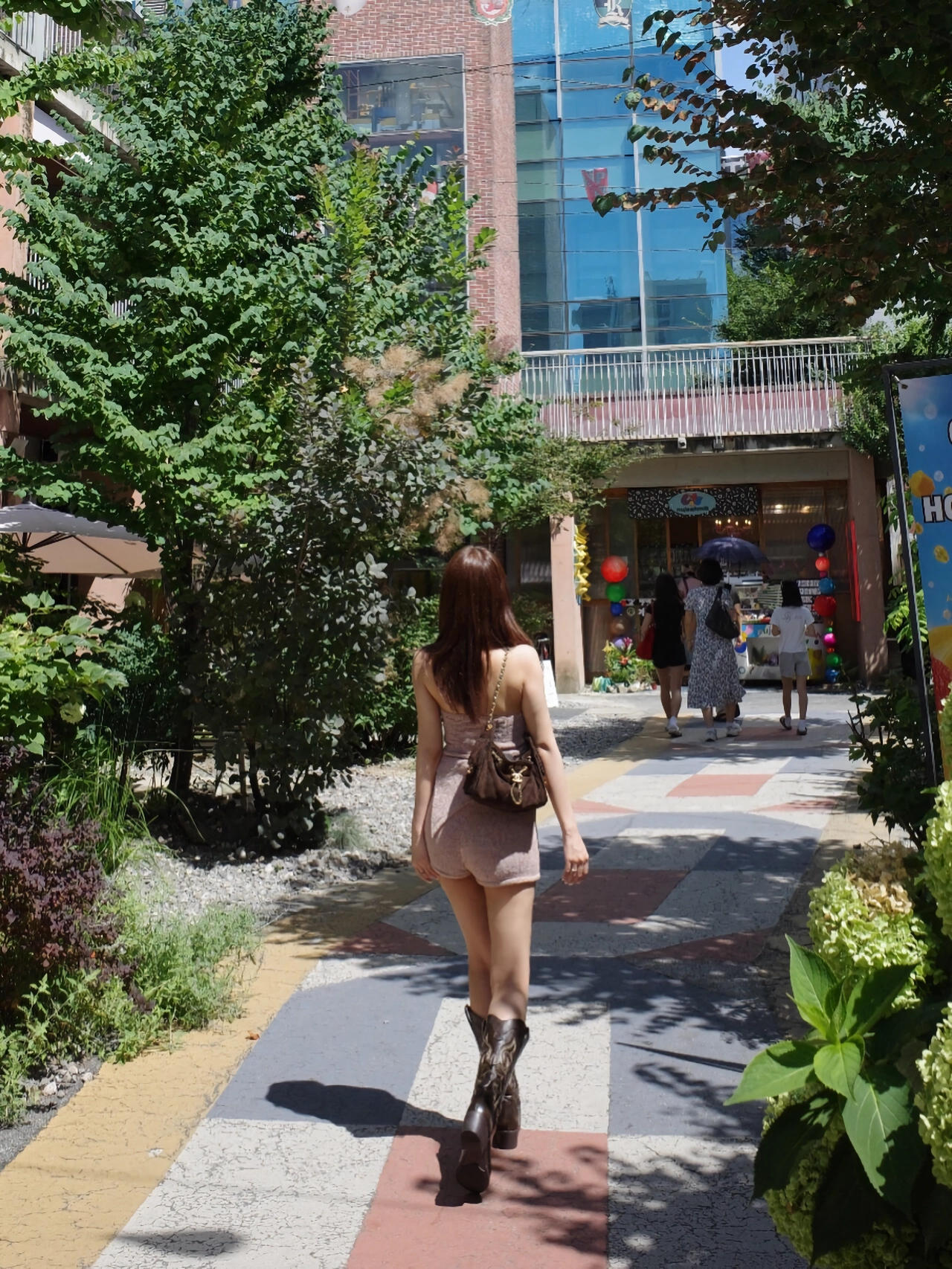 한국 놀러온 미카미 유아