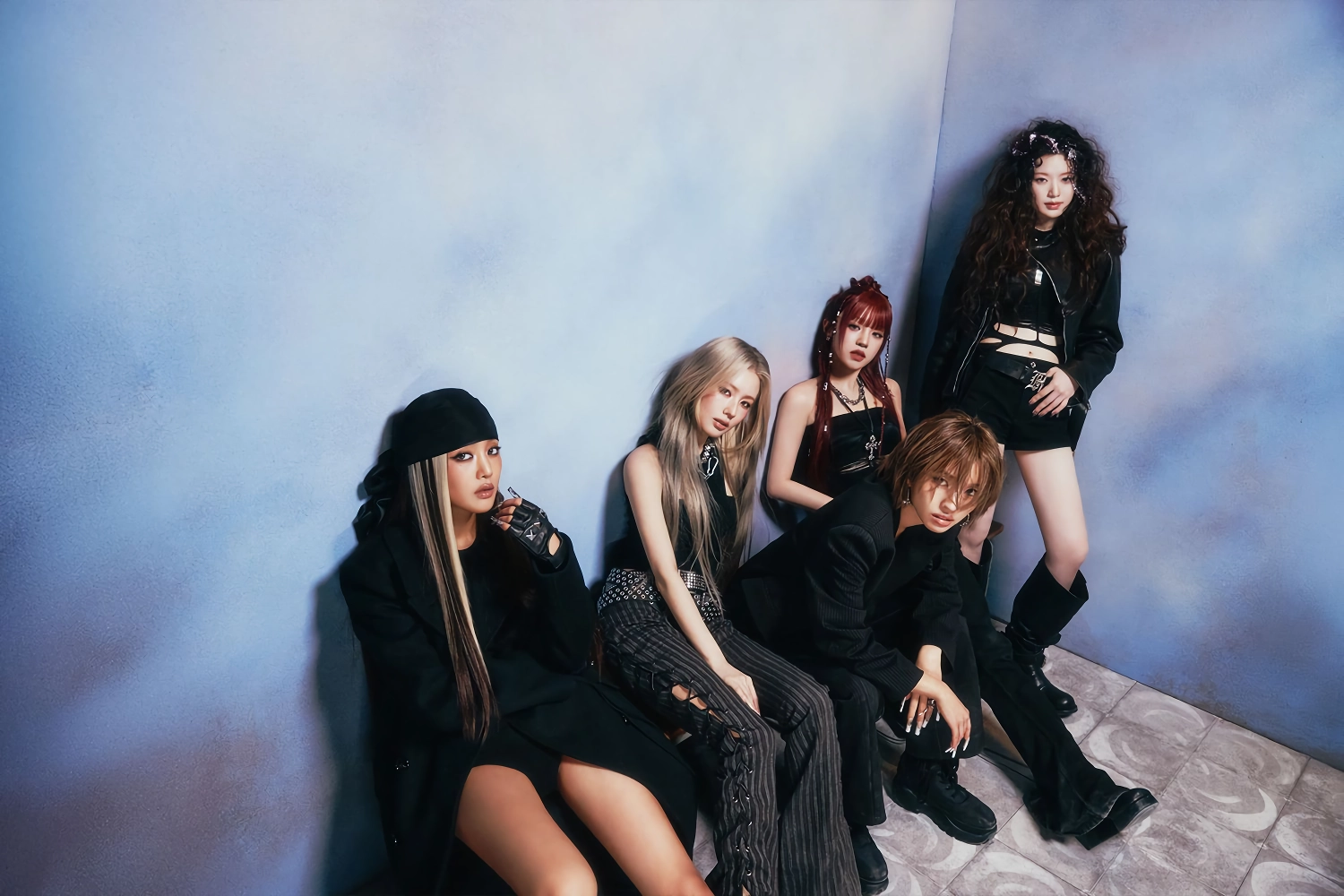i-dle (아이들) ”Crow” Concept Image