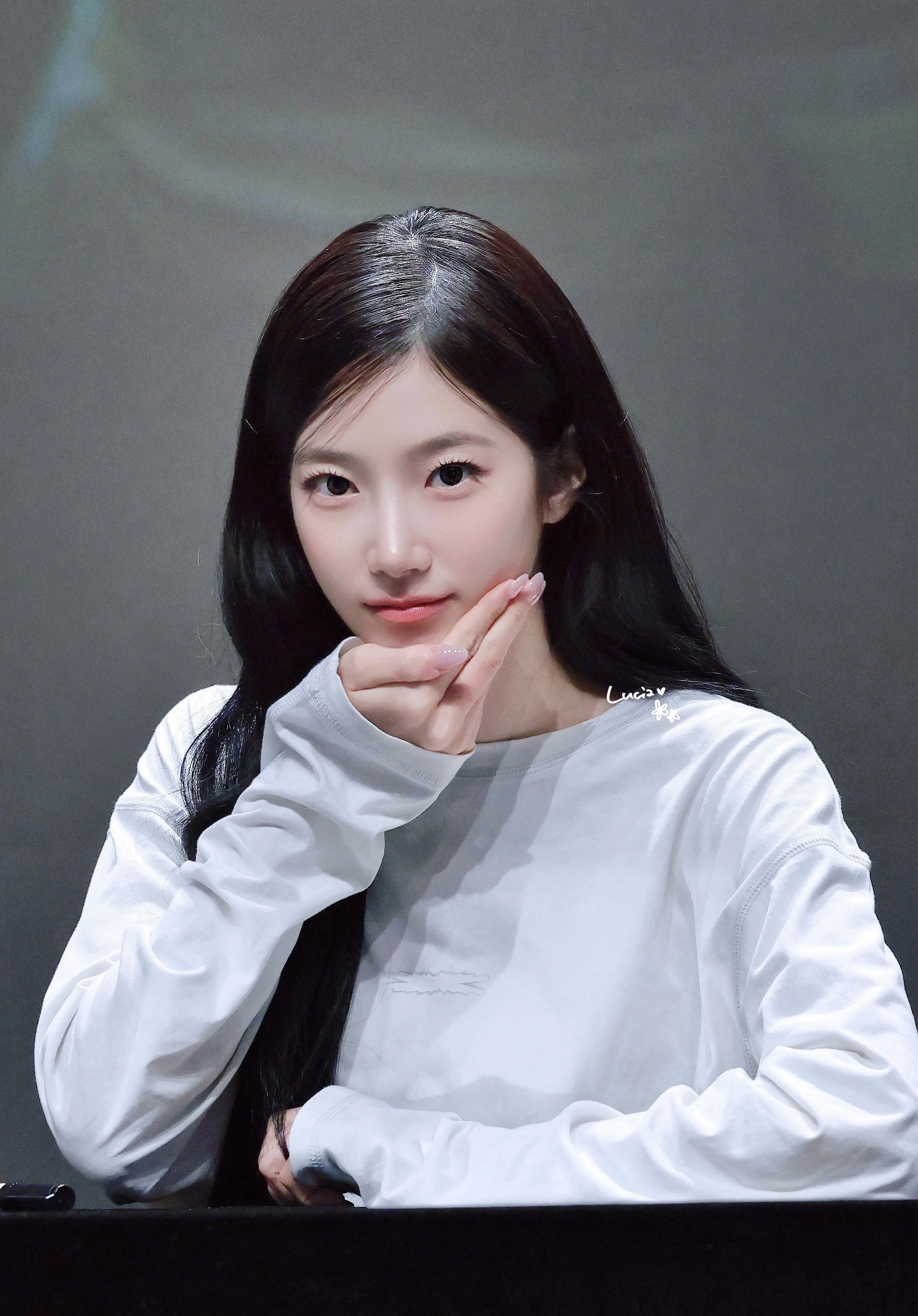 르세라핌 카즈하 260531 팬사인회