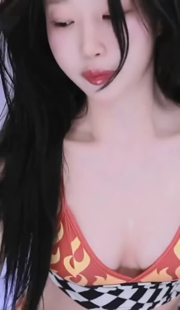 (SOUND)백하 귀칼 렌고쿠 여자 버전 불꽃 비키니 가슴골