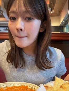 [일본]노기자카 5기생, 가슴이 꽉 찼다며 화제