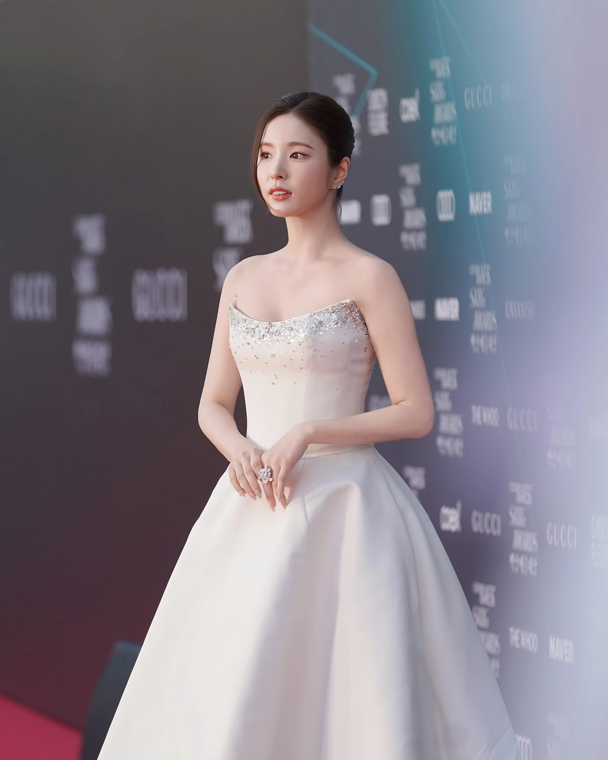 신세경