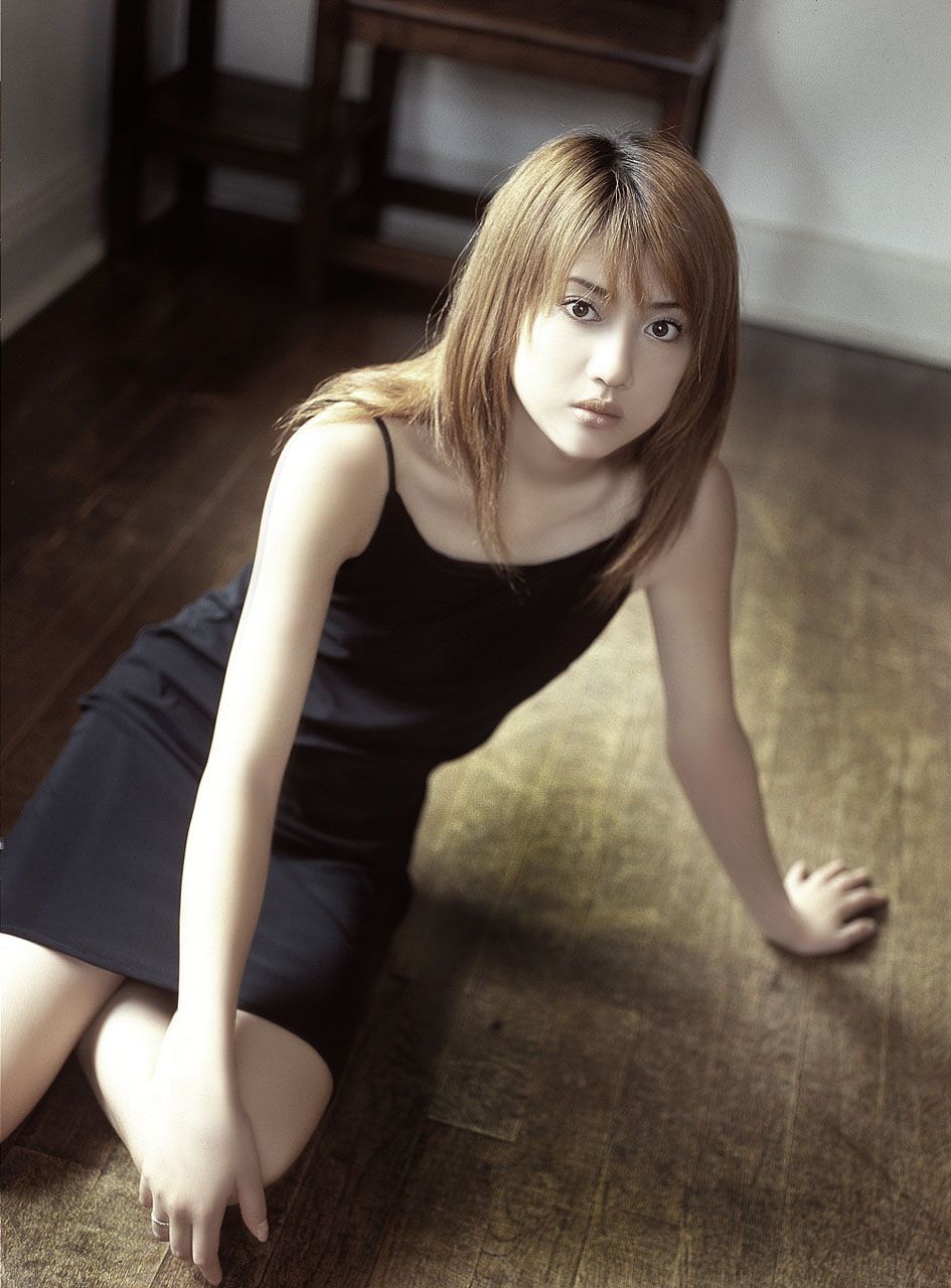 [일본]가가미 사키 수영복 화보 37장