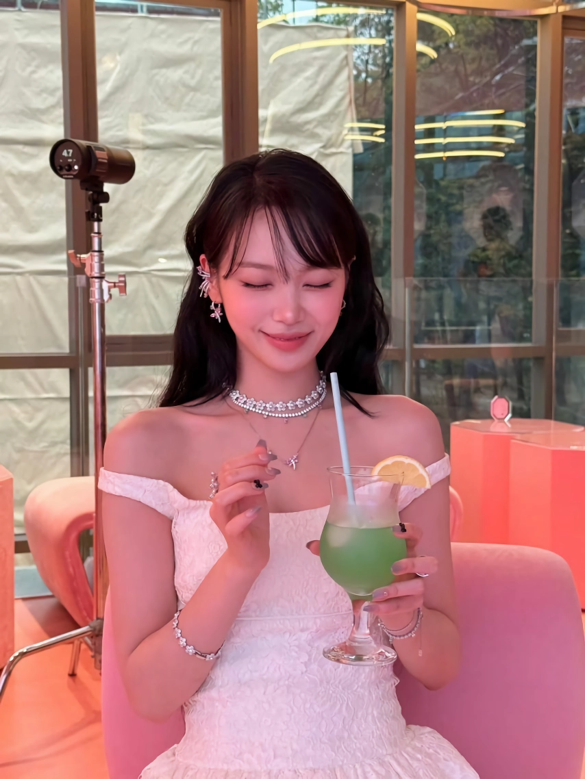 김채원